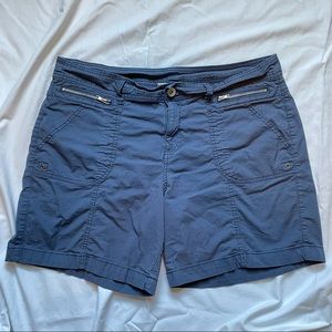Blue style & co shorts, Size 14